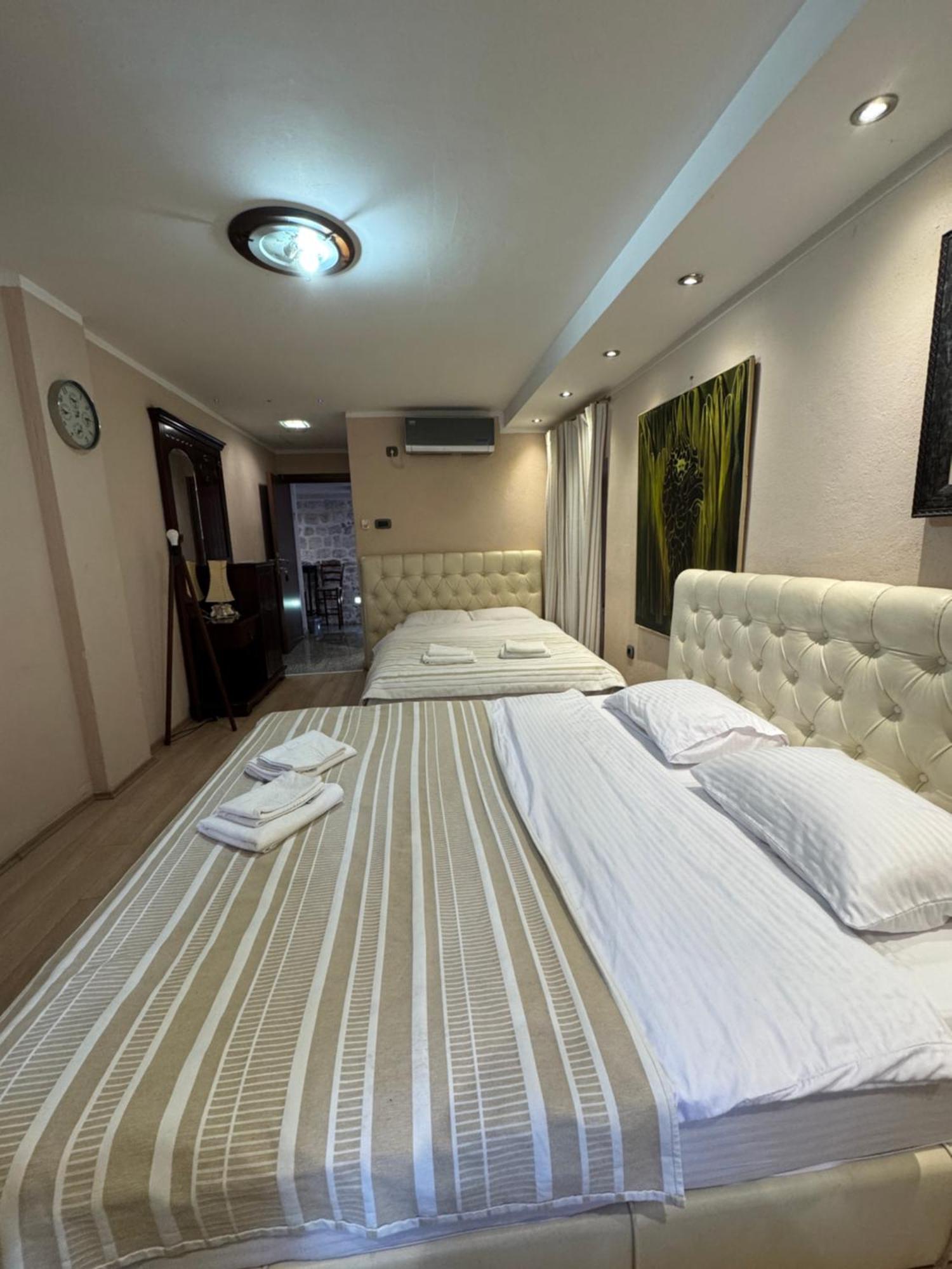 Vita Mundo Hotel 科托尔 外观 照片